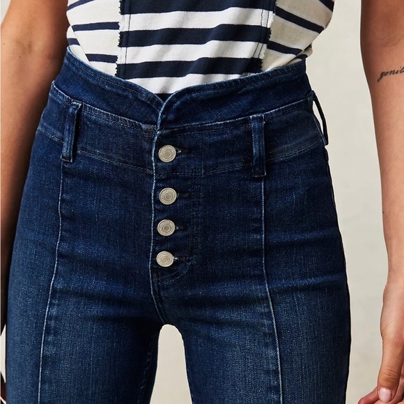 Free People Denim - We The Free After Dark Mid Rise Flare